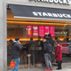 Image for article titled Starbucks Succeeds Where Domino’s Failed